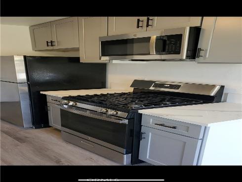 700 W La Veta  E4 , Orange, CA