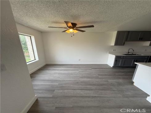 700 W La Veta E4 , Orange, CA