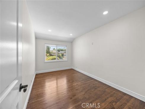 831 E Hoover , Orange, CA