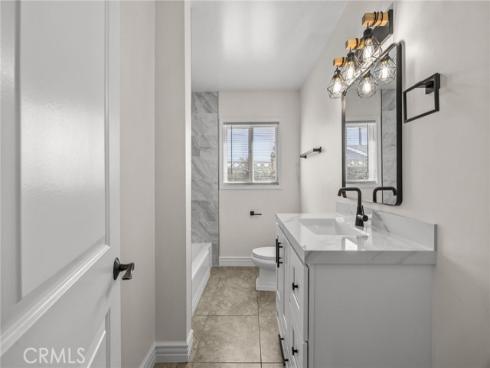 831 E Hoover , Orange, CA