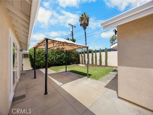 831 E Hoover , Orange, CA