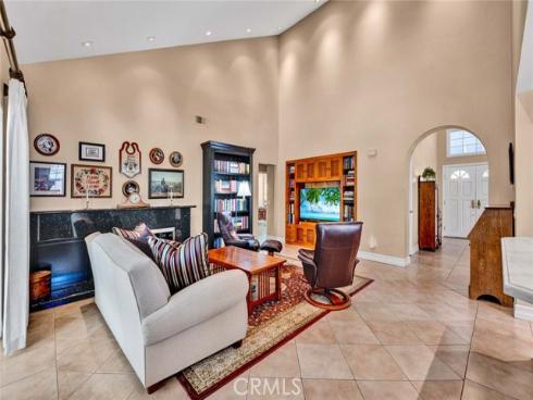 7710 E Strawberry Ridge , Orange, CA