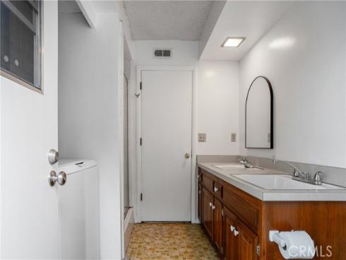 3141 E Palmyra Avenue, Orange, CA