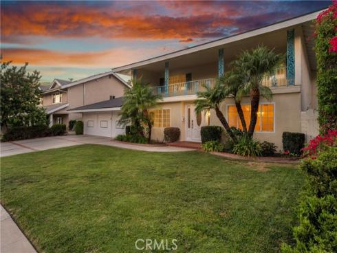 3141 E Palmyra Avenue, Orange, CA