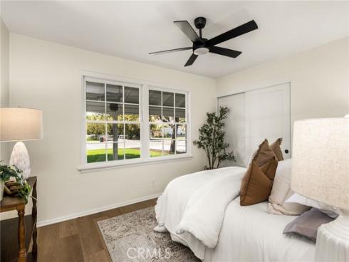 1209 E Walnut , Orange, CA