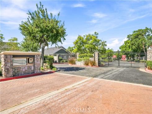 3404 E Lambeth C Court, Orange, CA
