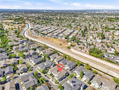 3404 E Lambeth C Court, Orange, CA