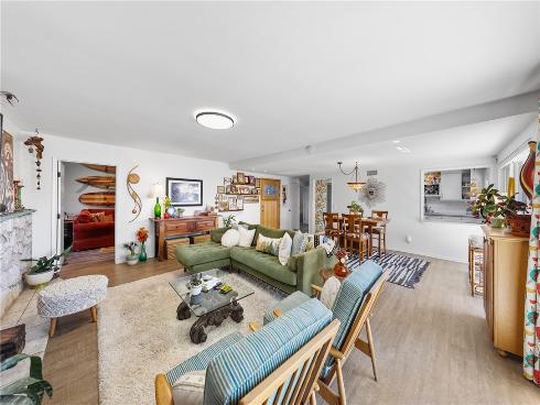 1408 E Fairway Dr , Orange, CA