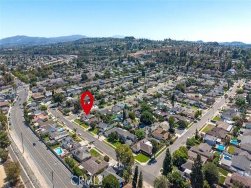 1612 E Riverview Avenue, Orange, CA