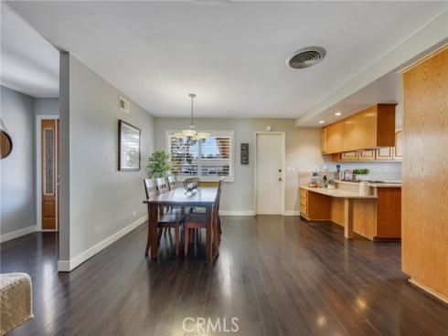 325 E Woodvale Avenue, Orange, CA