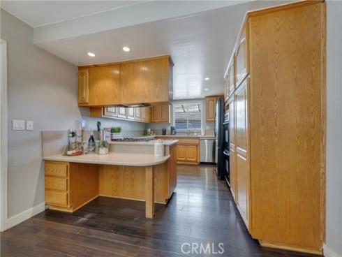 325 E Woodvale Avenue, Orange, CA