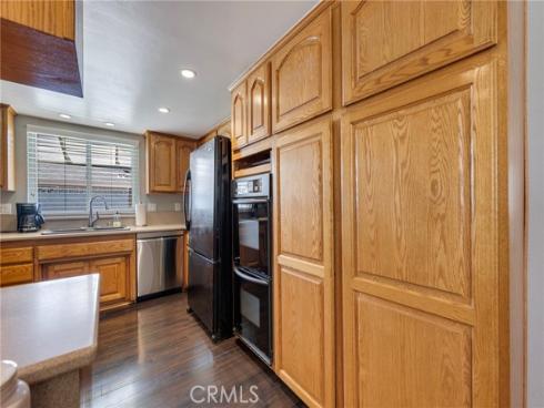 325 E Woodvale Avenue, Orange, CA