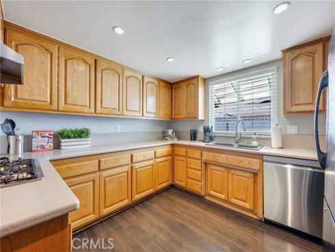 325 E Woodvale Avenue, Orange, CA
