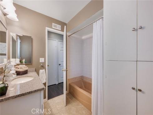 325 E Woodvale Avenue, Orange, CA