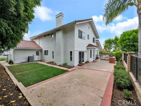 2121 E Vista Mesa Way, Orange, CA