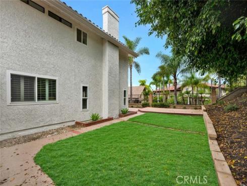 2121 E Vista Mesa Way, Orange, CA