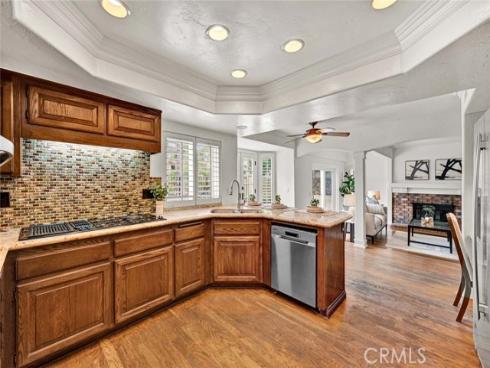 2121 E Vista Mesa Way, Orange, CA