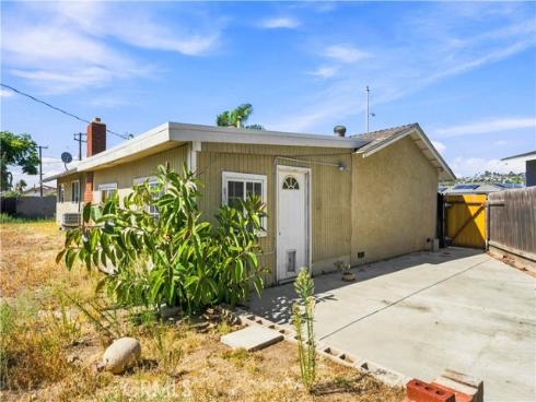 1952 N Topaz Street, Orange, CA