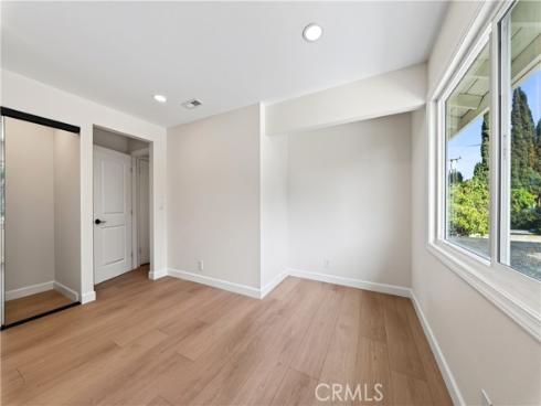 1524 E Briardale , Orange, CA