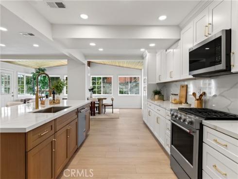 1524 E Briardale , Orange, CA