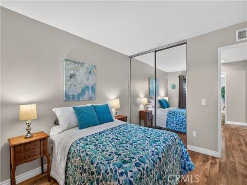 111 E Palmdale , Orange, CA