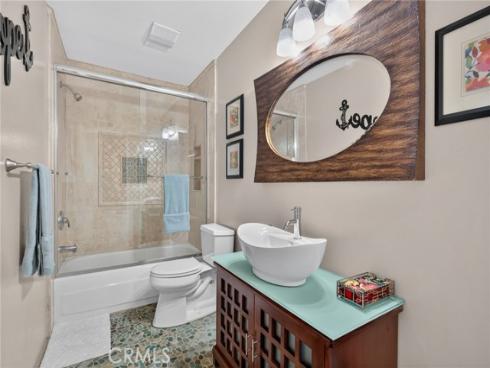 111 E Palmdale , Orange, CA