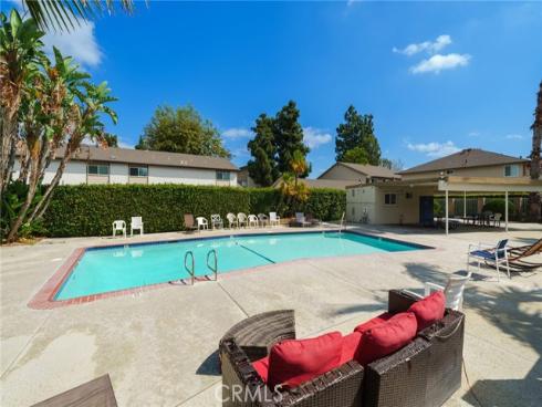 111 E Palmdale , Orange, CA