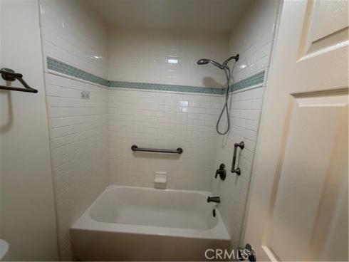 5722 E Stillwater 11 , Orange, CA
