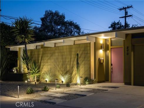 896 S Woodland , Orange, CA