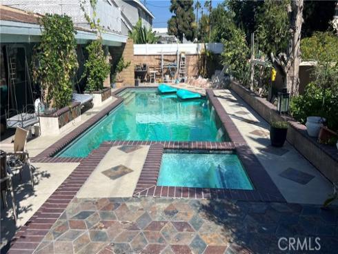 1524 E Glendale , Orange, CA