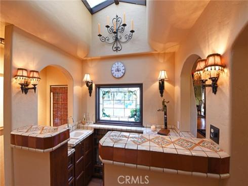 503 W Madison Avenue, Placentia, CA