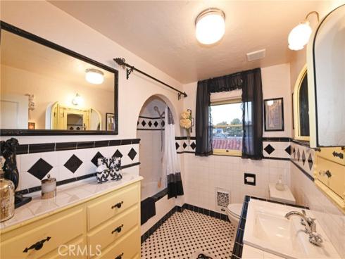 503 W Madison Avenue, Placentia, CA