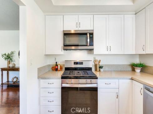 200 Eisenhower Way, Placentia, CA