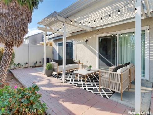 200 Eisenhower Way, Placentia, CA