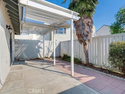 200 Eisenhower Way, Placentia, CA