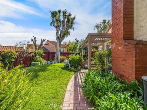218 New Jersey Lane, Placentia, CA