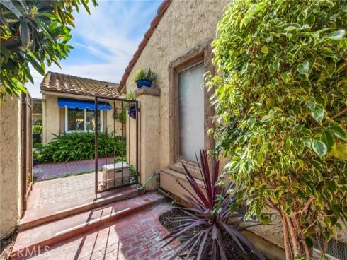 218 New Jersey Lane, Placentia, CA