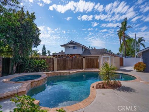 419 Barry Place, Placentia, CA