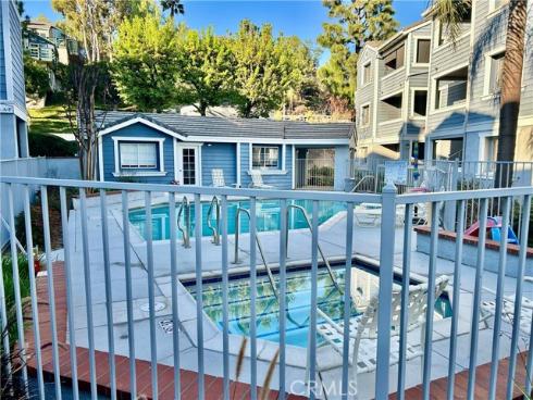 101 S Lakeview 101G Avenue, Placentia, CA