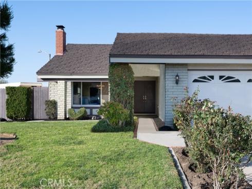 301 Lassen Circle, Placentia, CA