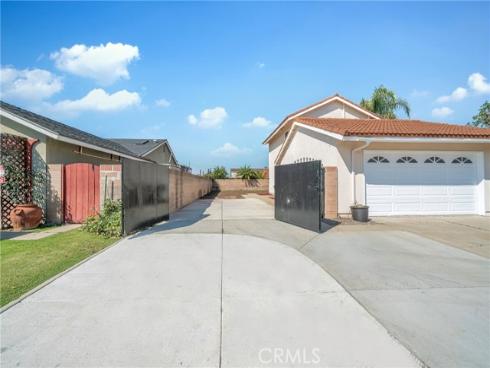 1125 Nottingham Way , Placentia, CA