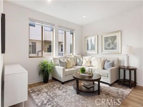 1562 Topeka Ave 8 , Placentia, CA