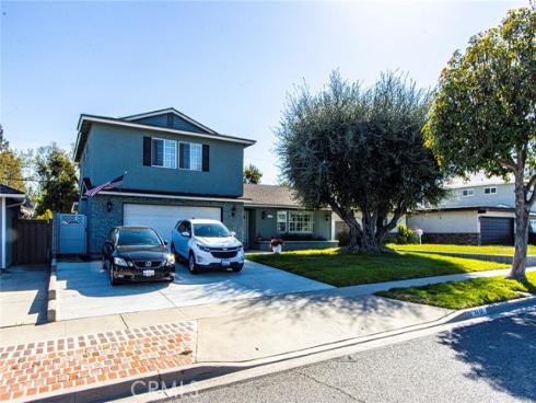 1010 Huggins Avenue, Placentia, CA