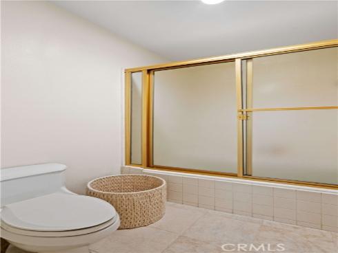 390 Pennsylvania Way, Placentia, CA