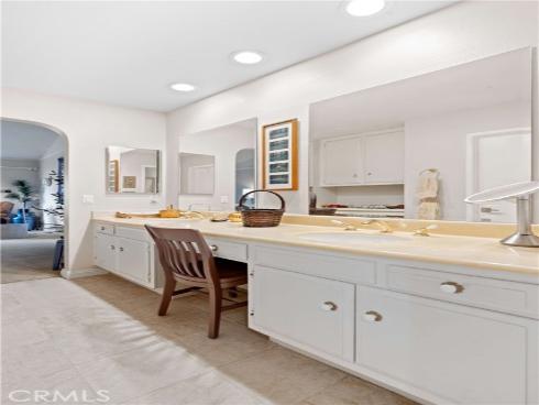 390 Pennsylvania Way, Placentia, CA