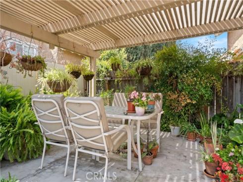 390 Pennsylvania Way, Placentia, CA