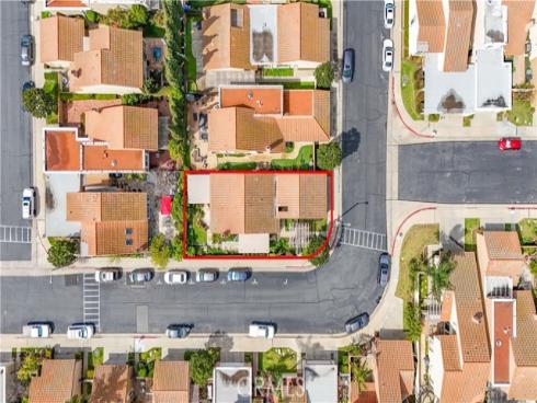 390 Pennsylvania Way, Placentia, CA