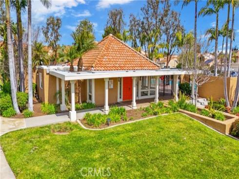 390 Pennsylvania Way, Placentia, CA