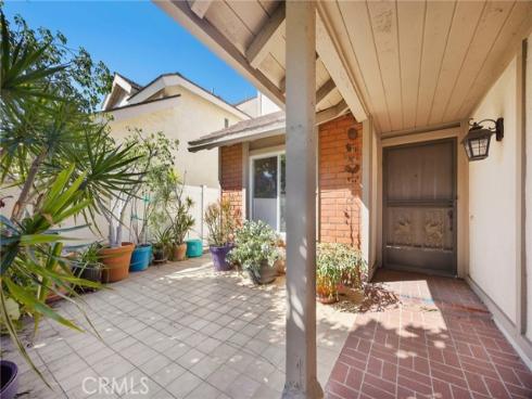 657 W Palm Drive, Placentia, CA