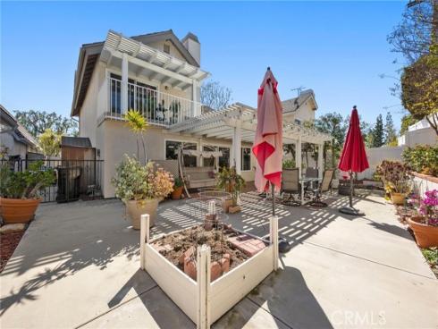 657 W Palm   Drive, Placentia, CA